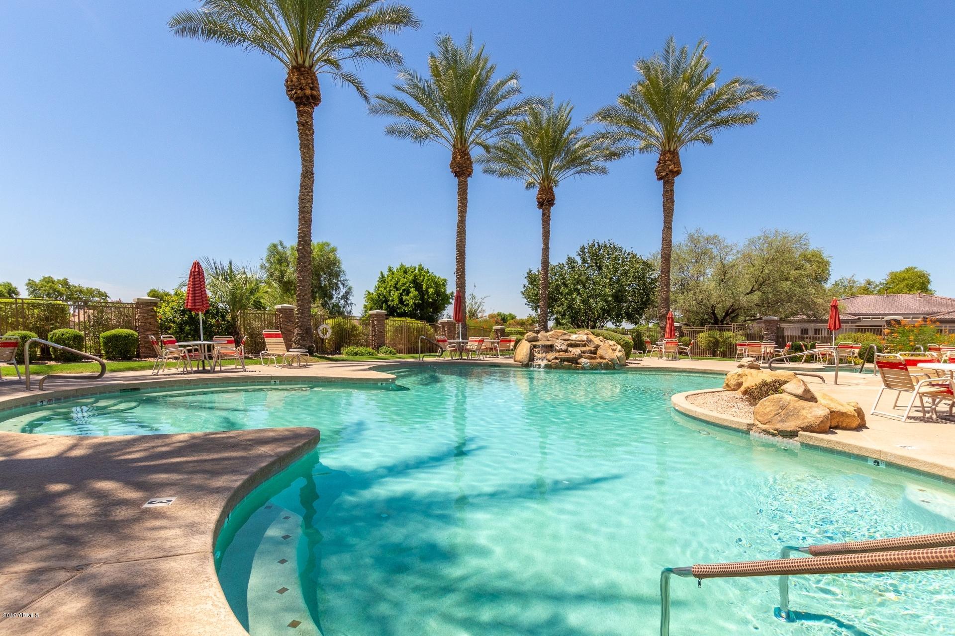 4610 East Walnut Road Gilbert, AZ 85298 - Photo 38 of 49 0051-Mandarin (51)