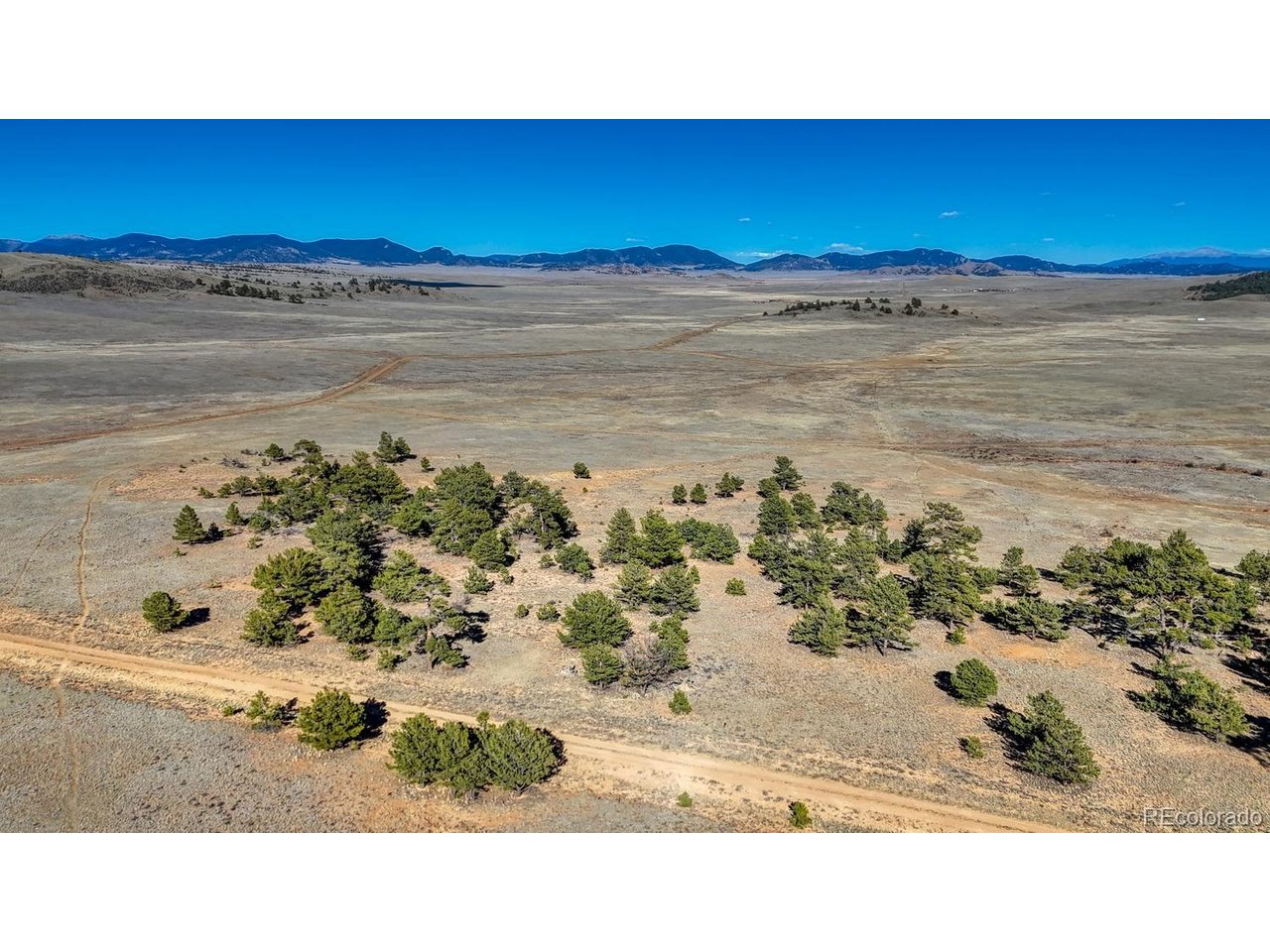 5103 Anasazi Road Hartsel, CO 80449 - Photo 21 of 21 a view of a mountain and a ocean