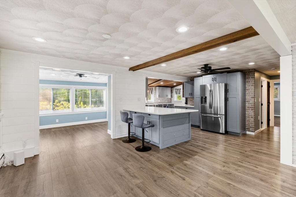 53 Longhill Road Lynn, MA 01904 - Photo 9 of 33