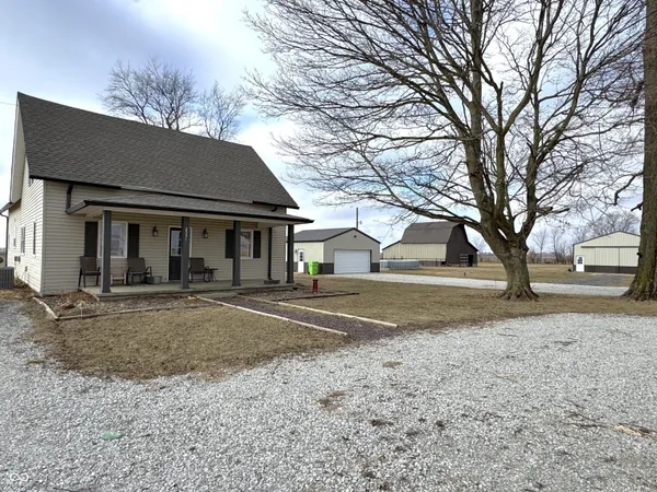 $377,500 | 2551 East 900 North, Crawfordsville, IN 47933