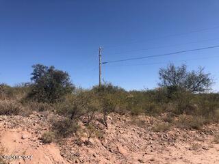 381 Del Court, Unit 16 Rio Rico, AZ 85648 - Photo 5 of 12