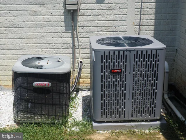 a view of a sign board