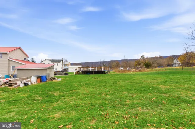 $275,000 | 5195 Central Avenue, Great Cacapon, WV 25422