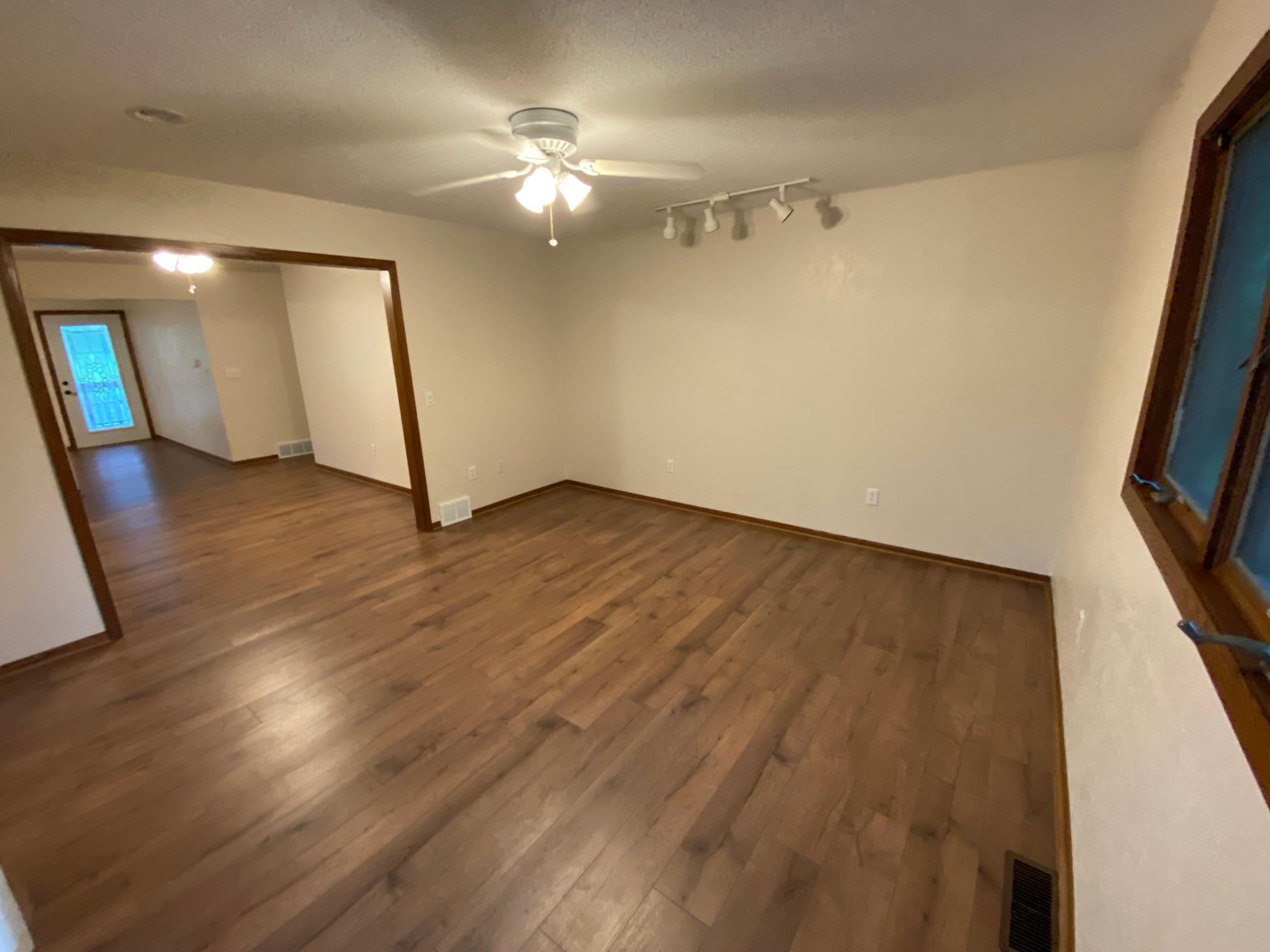 220 South 2nd Street Bird Island, MN 55310 - Photo 8 of 29