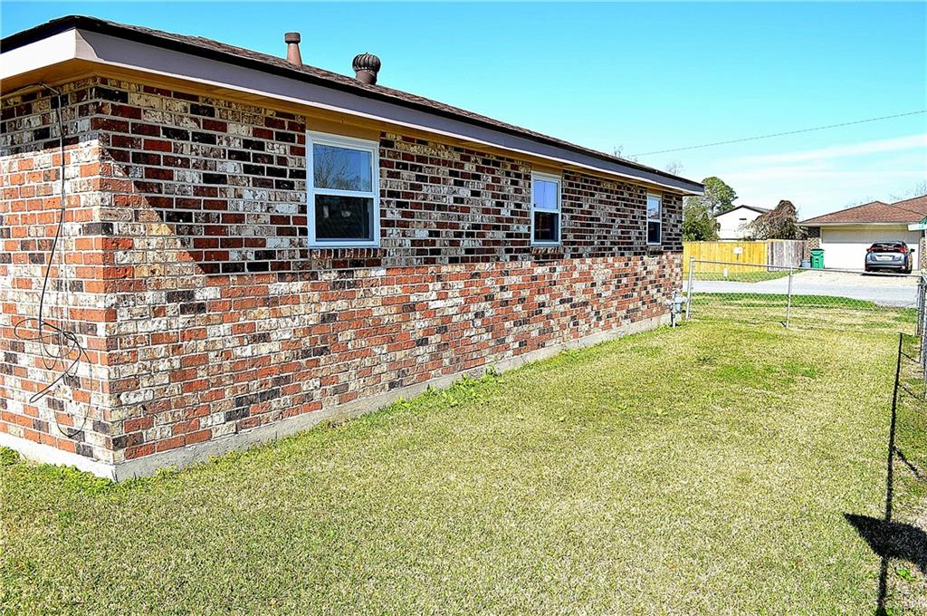 5117 Eighty Arpent Road Marrero, LA 70072 - Photo 14 of 16 Gallery Image 14