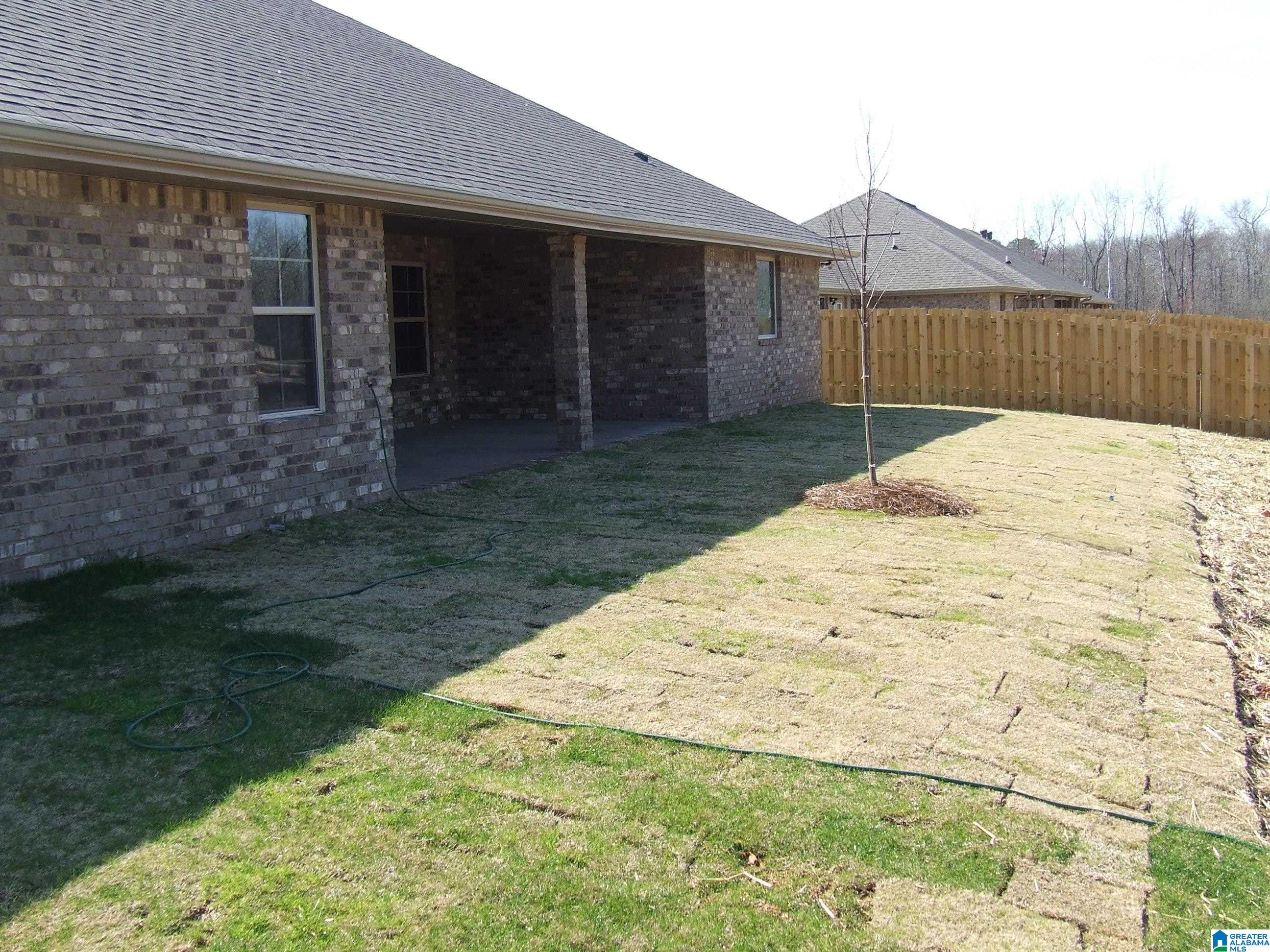 401 Harless Lane Alabaster, AL 35007 - Photo 4 of 39