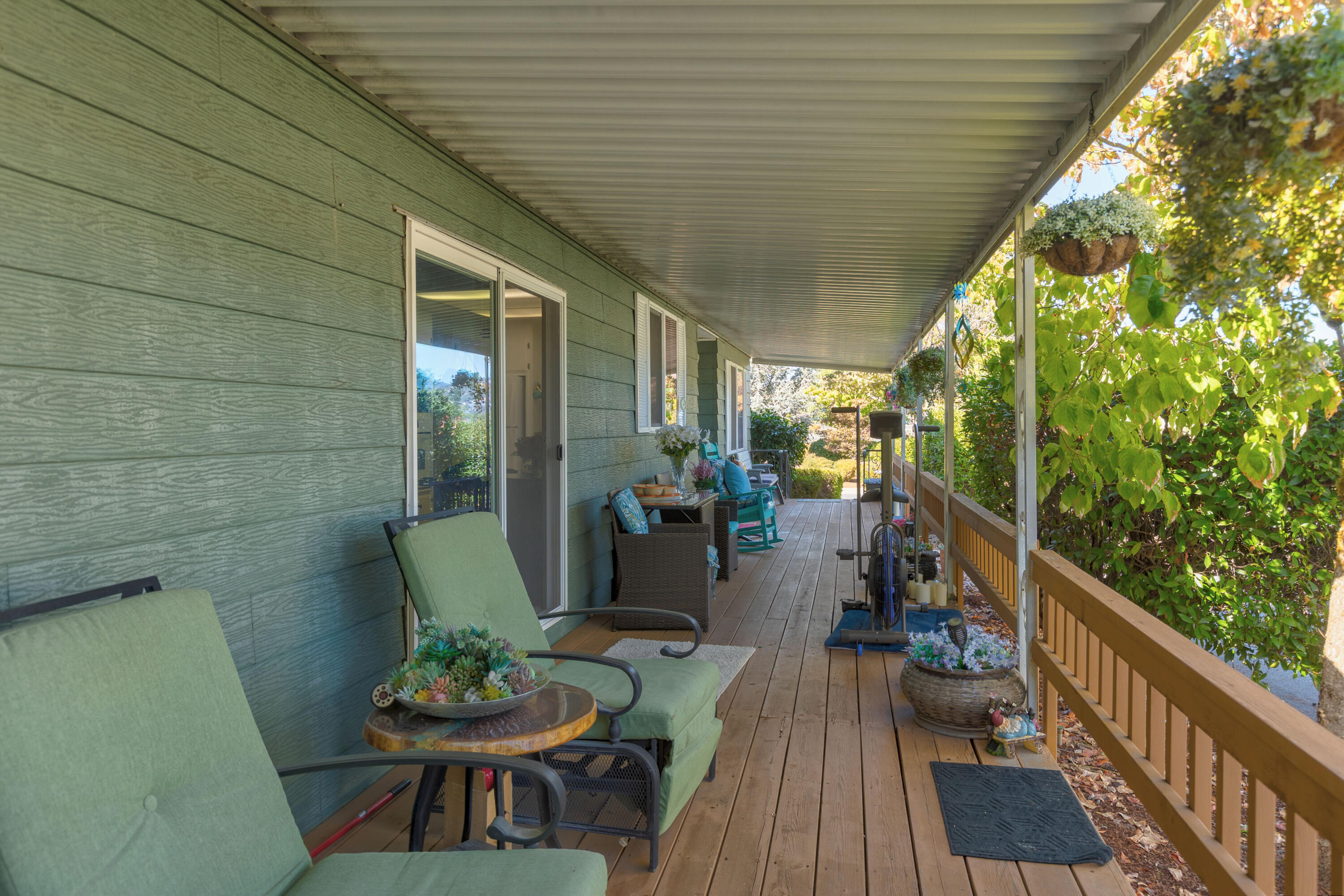 2373 Southwest Webster Road Grants Pass, OR 97526 - Photo 6 of 39 Front Door & Covered Deck