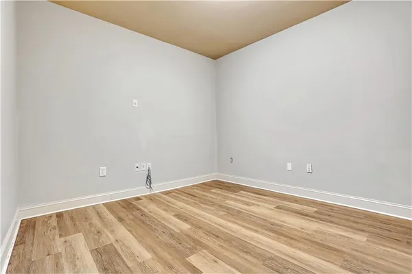 $525,000 | 225 Carlyle Park Drive, Atlanta, GA 30307