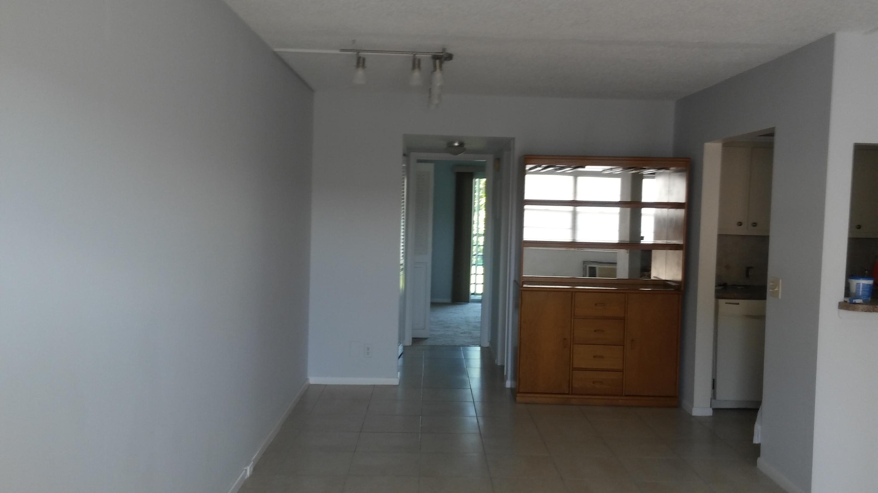 440 Fanshaw K, Unit 440 Boca Raton, FL 33434 - Photo 3 of 34 20181013_110528