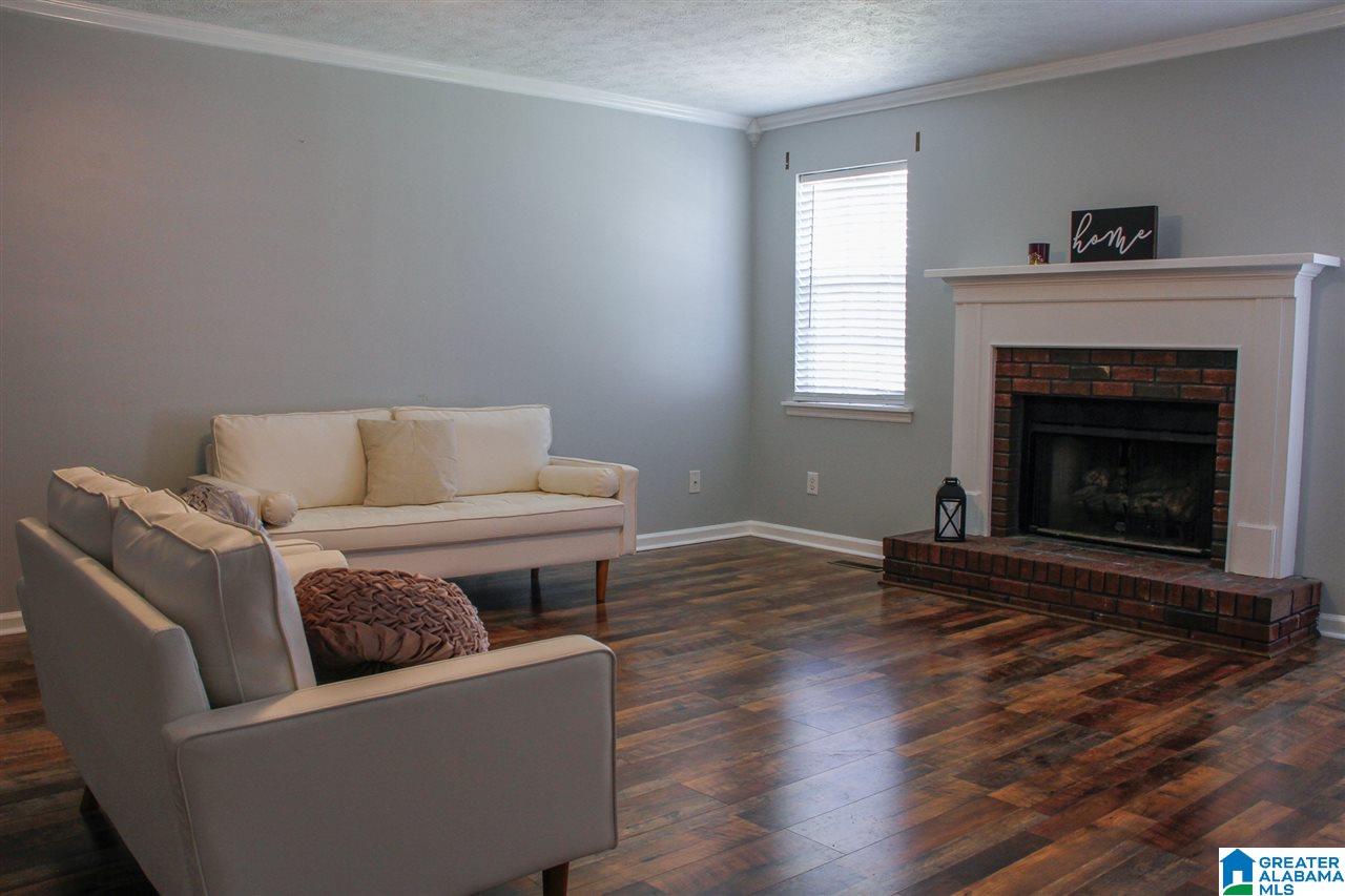 274 Jones Street Jacksonville, AL 36265 - Photo 4 of 24