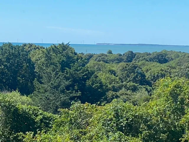 $2,675,000 | 5 Ocean View Farm Road, Chilmark, MA 02535