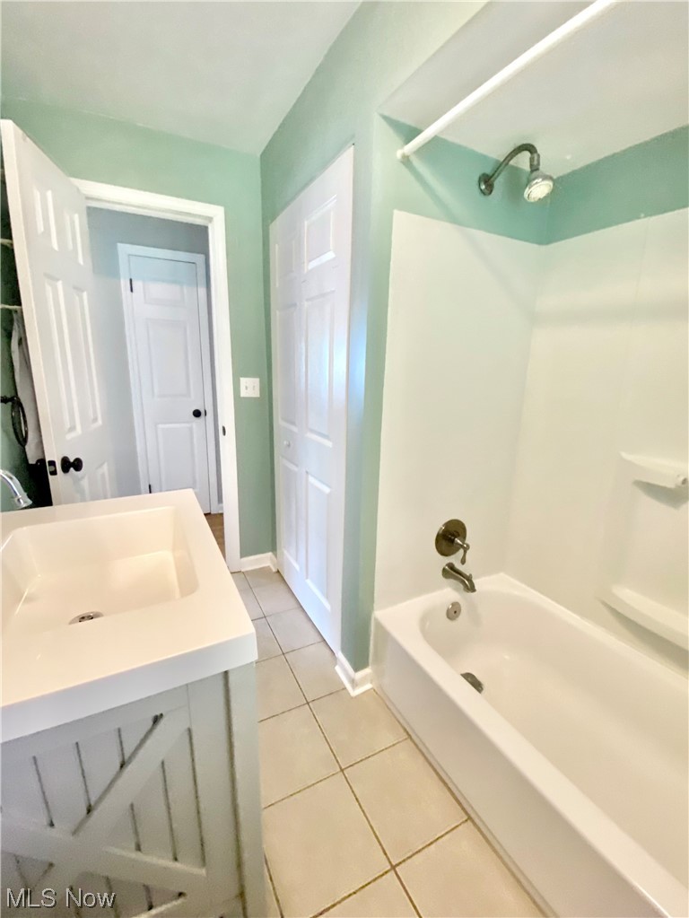 4940 Anderson Road Cleveland, OH 44124 - Photo 13 of 26