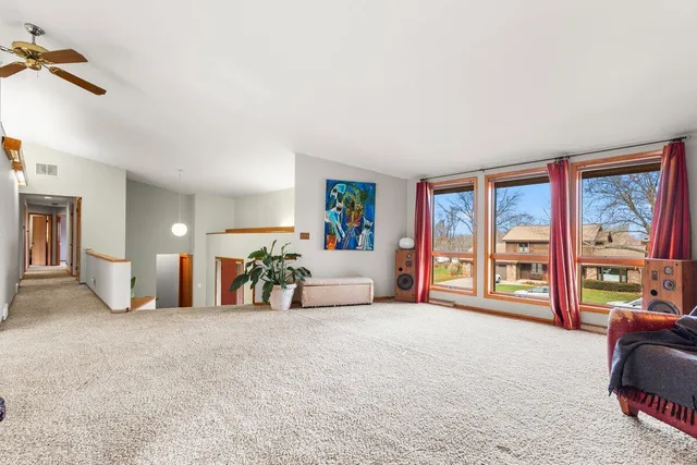 $555,000 | 727 Browning Circle, Oconomowoc, WI 53066