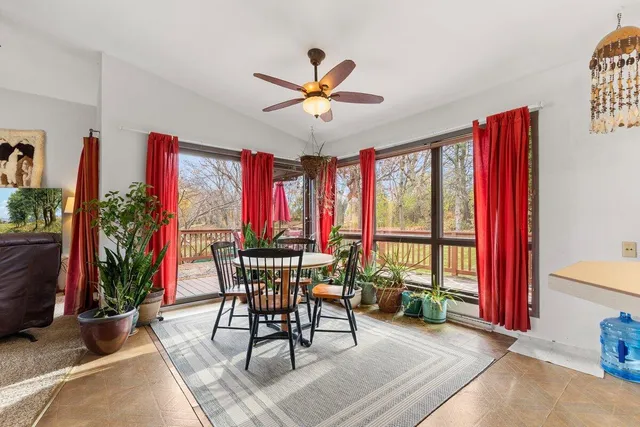 $555,000 | 727 Browning Circle, Oconomowoc, WI 53066