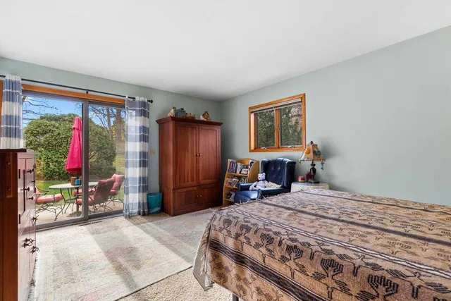 $555,000 | 727 Browning Circle, Oconomowoc, WI 53066