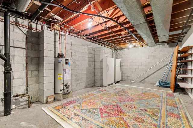 $555,000 | 727 Browning Circle, Oconomowoc, WI 53066