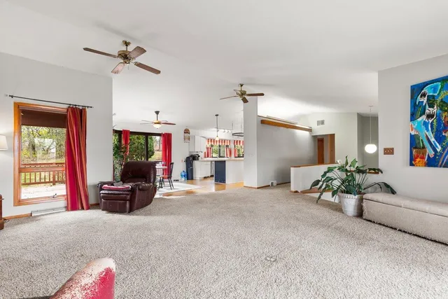 $555,000 | 727 Browning Circle, Oconomowoc, WI 53066