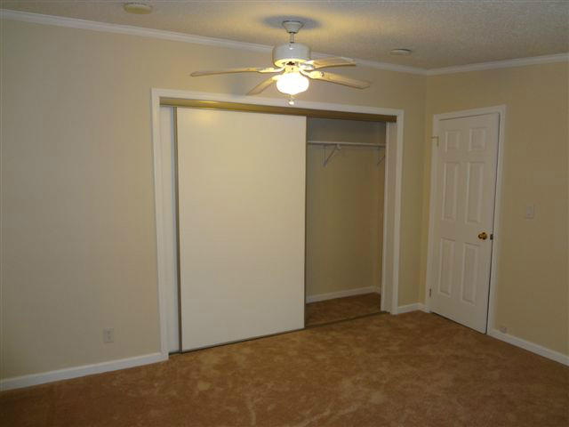235 Beacon Hill Road Vinton, VA 24179 - Photo 21 of 35 DSC00865