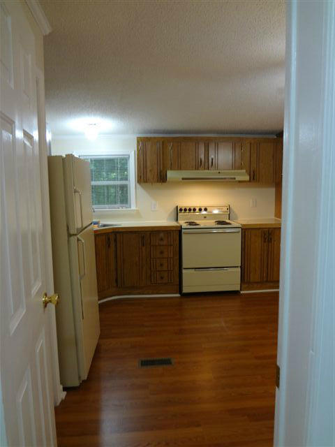 235 Beacon Hill Road Vinton, VA 24179 - Photo 8 of 35 DSC00851
