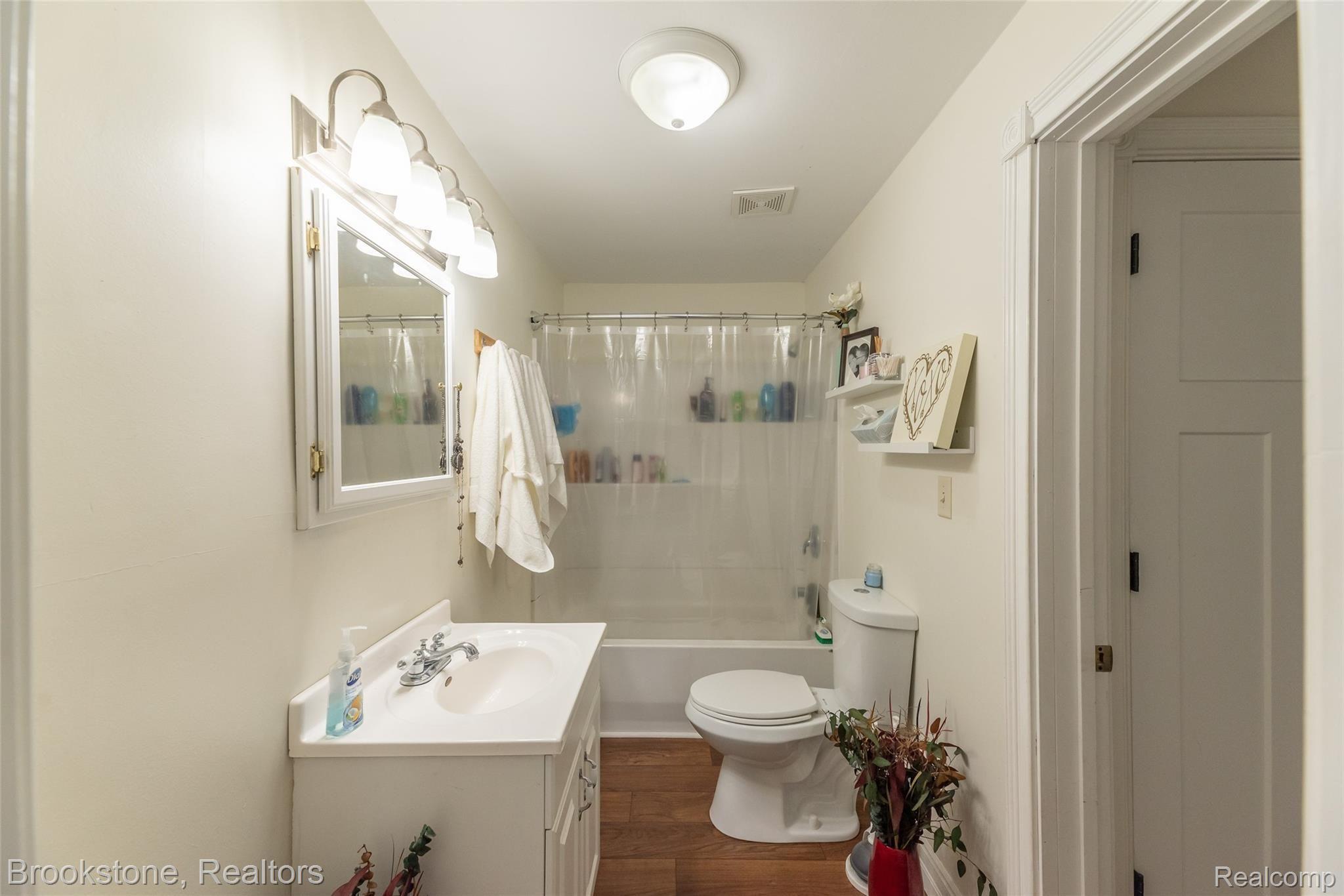 5269 West Mount Morris Road Mount Morris, MI 48458 - Photo 20 of 51 DSC_1405.jpg