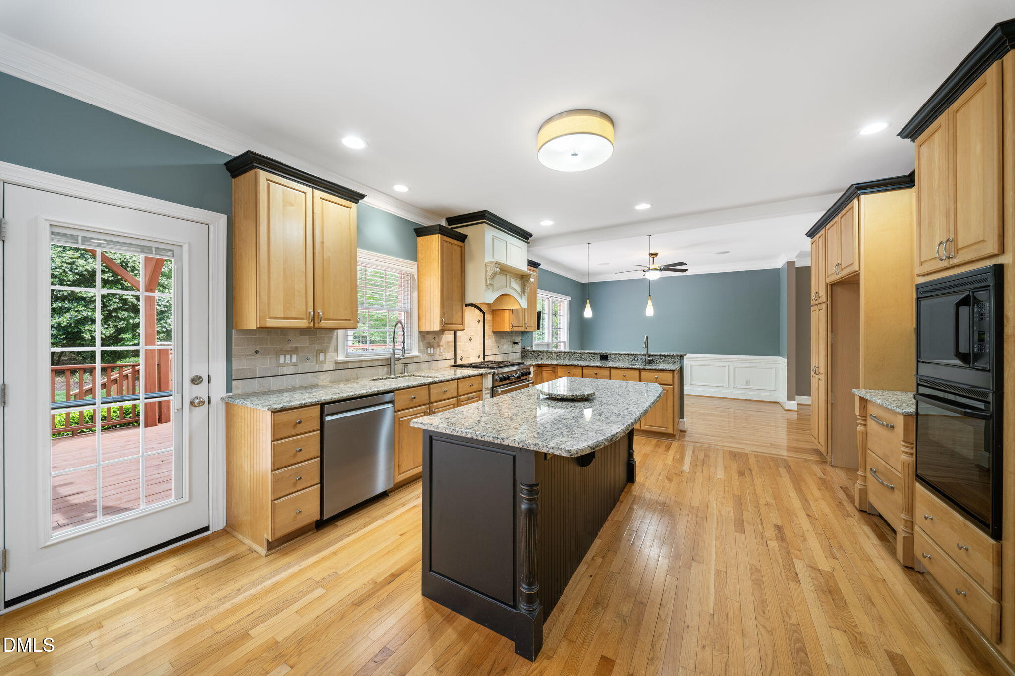 1512 Brightwater Court Raleigh, NC 27614 - Photo 12 of 61 Kitchen