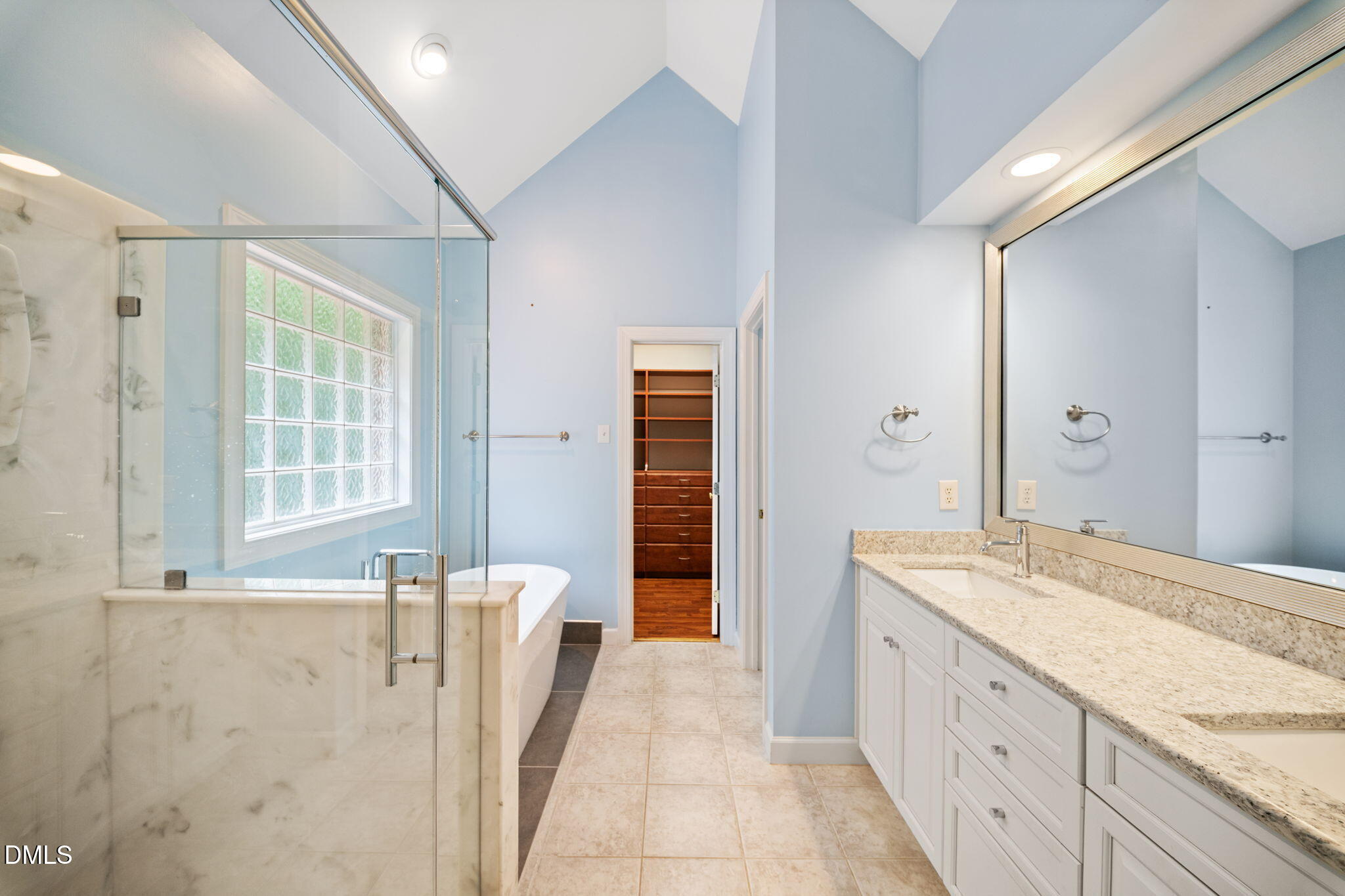 1512 Brightwater Court Raleigh, NC 27614 - Photo 26 of 61 Primary Bathroom