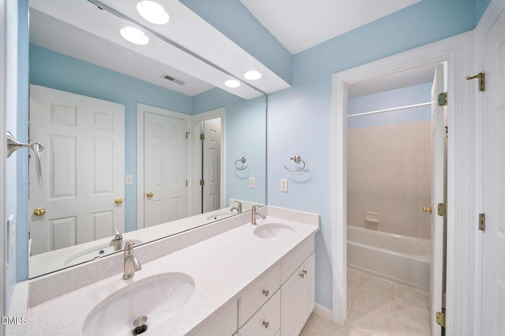 1512 Brightwater Court Raleigh, NC 27614 - Photo 31 of 61 Bathroom