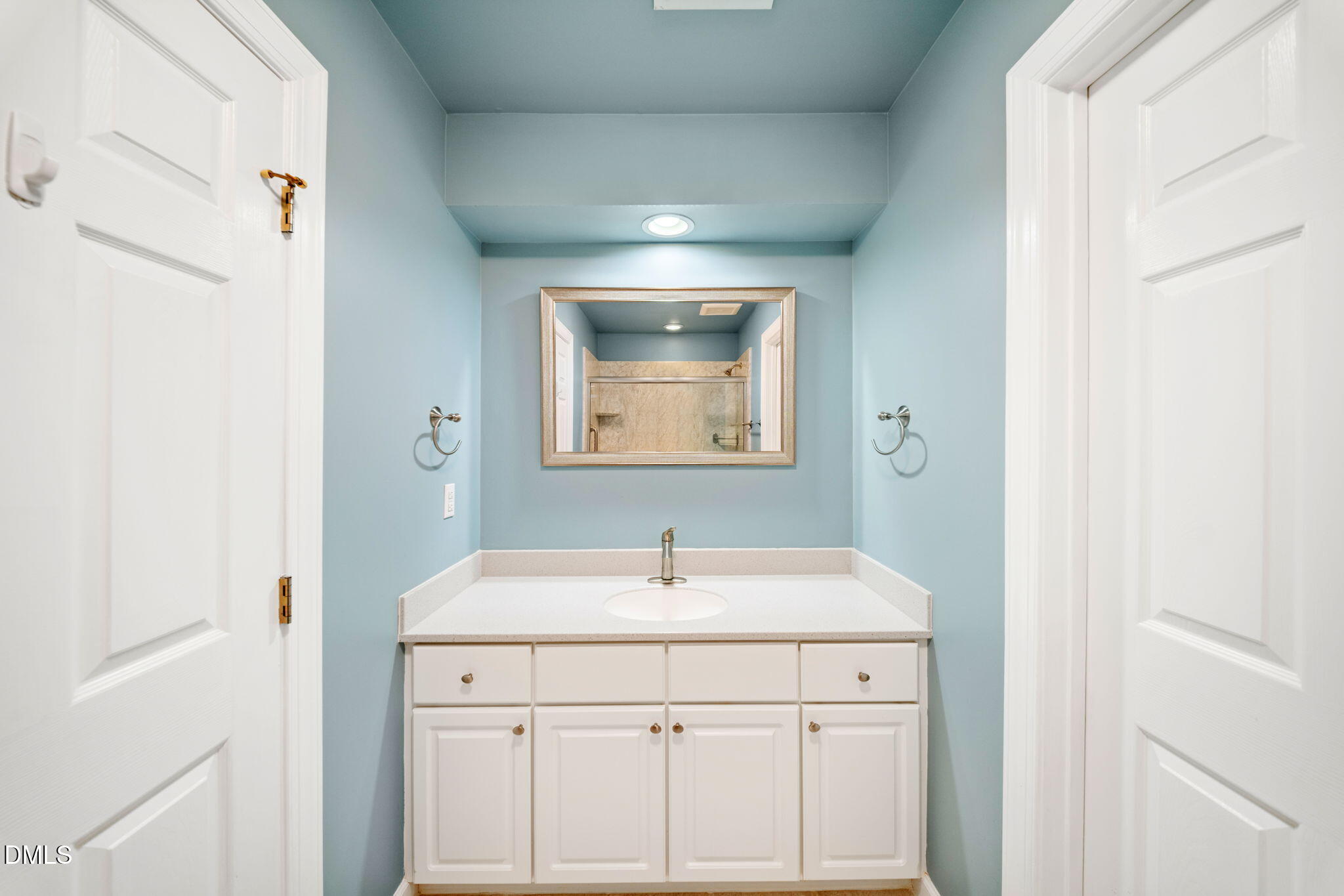 1512 Brightwater Court Raleigh, NC 27614 - Photo 35 of 61 Bathroom