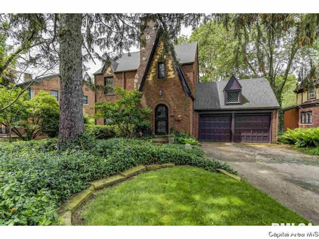 1919 South Bates Springfield, IL 62704 - Photo 1 of 25