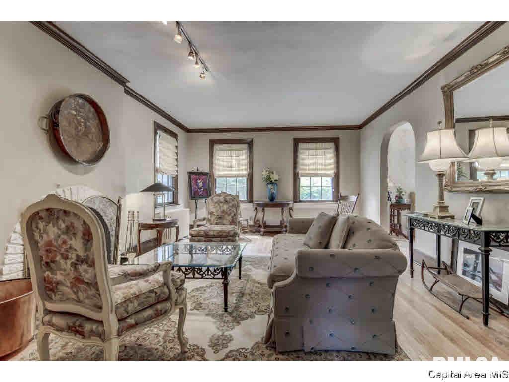 1919 South Bates Springfield, IL 62704 - Photo 6 of 25