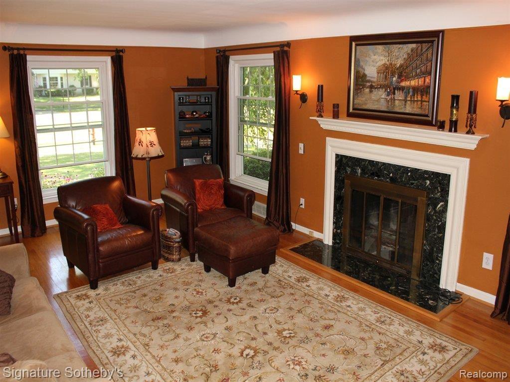 19690 Beverly Road Franklin, MI 48025 - Photo 2 of 23 Living Room with Fireplace