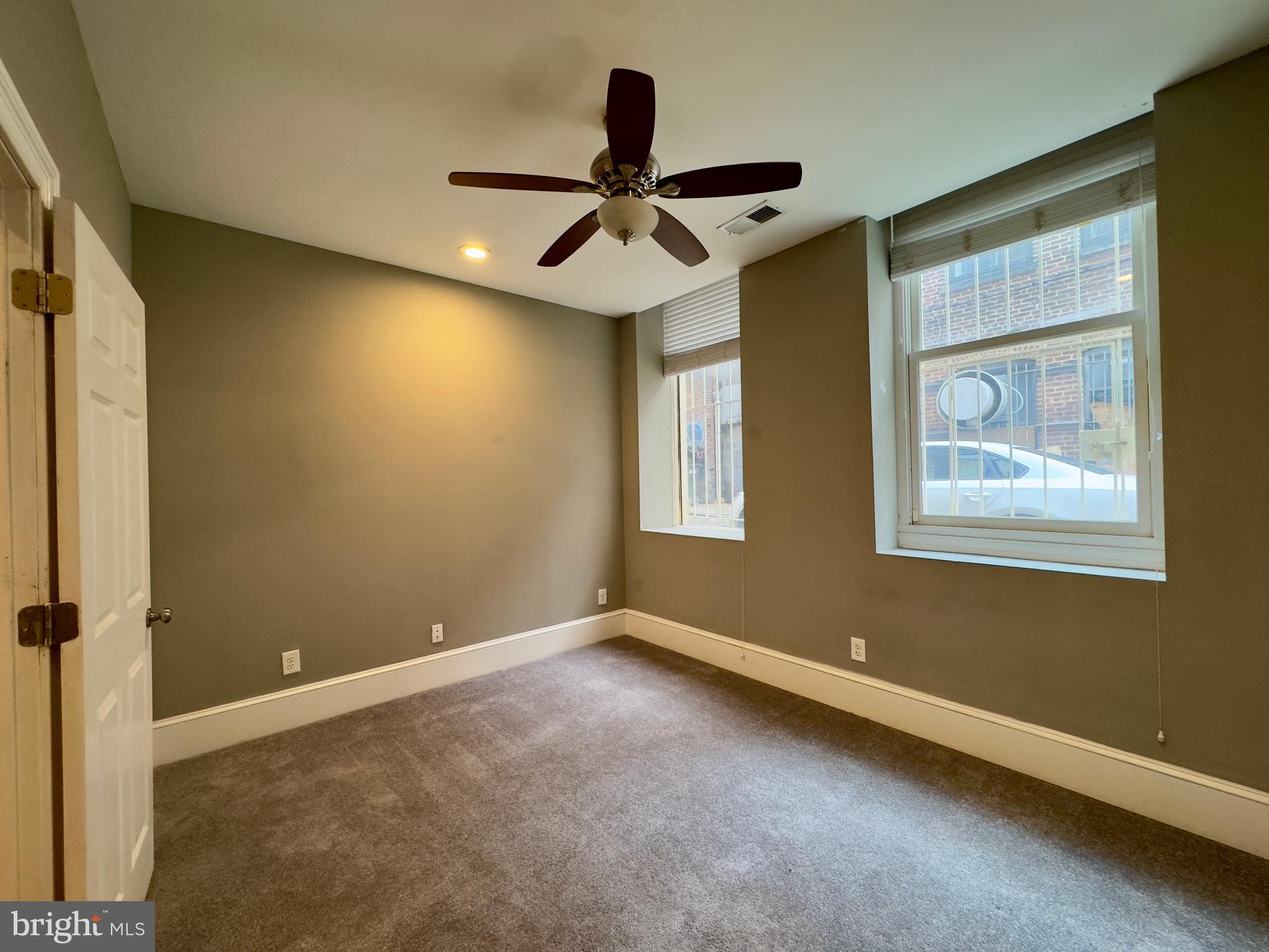 7 West Mulberry Street, Unit 4 Baltimore, MD 21201 - Photo 9 of 19 a view of an empty room with a window