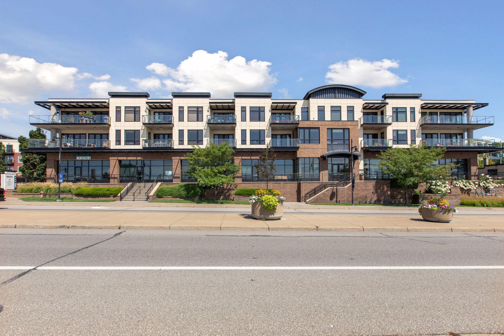 4100 Shoreline Drive, Unit S205 Spring Park, MN 55384 - Photo 34 of 54
