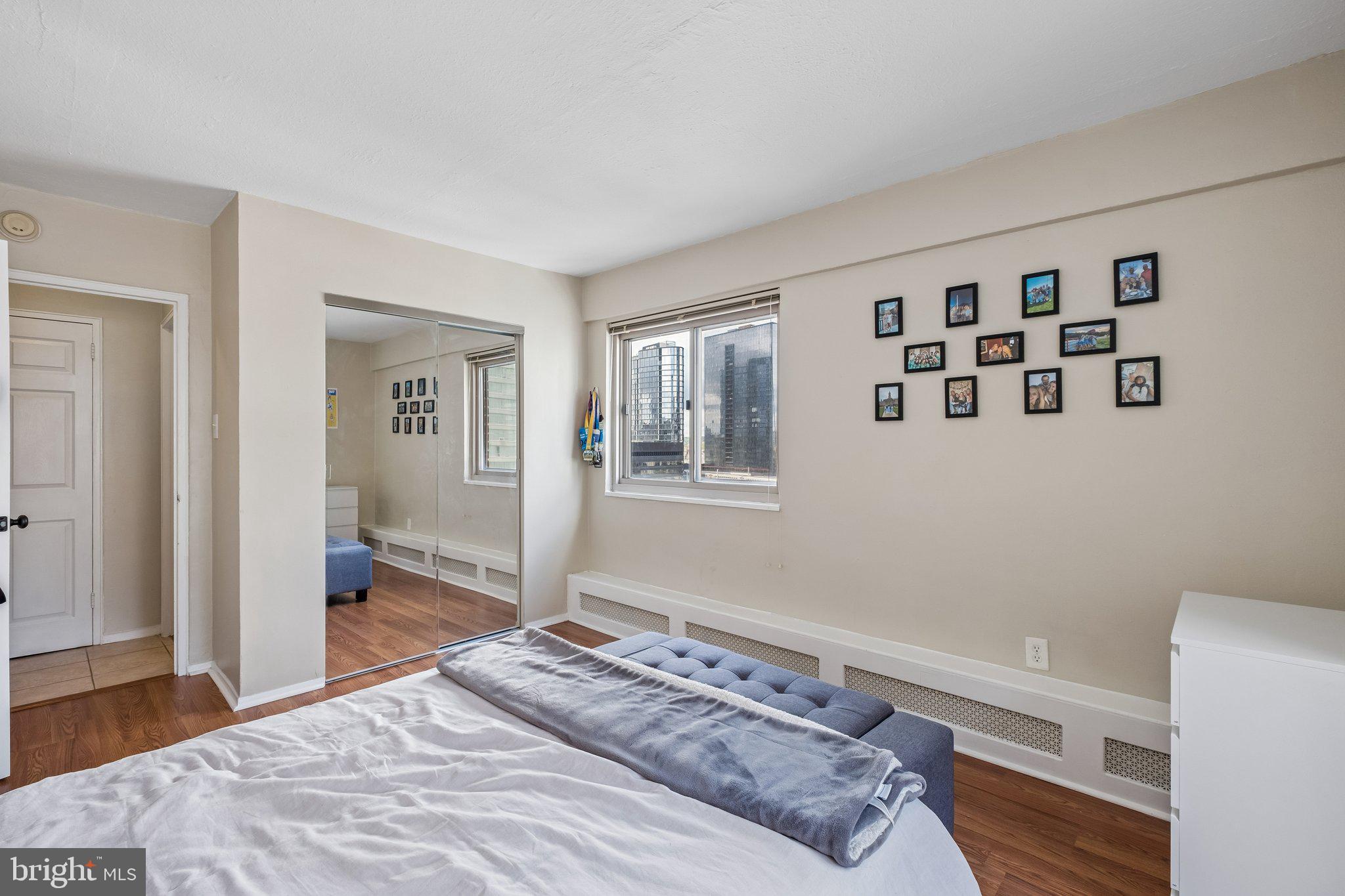 2101 Chestnut Street, Unit 1019 Philadelphia, PA 19103 - Photo 15 of 26