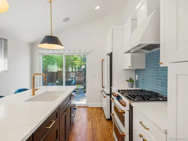 $950,000 | 2289 Hudson Street, Denver, CO 80207