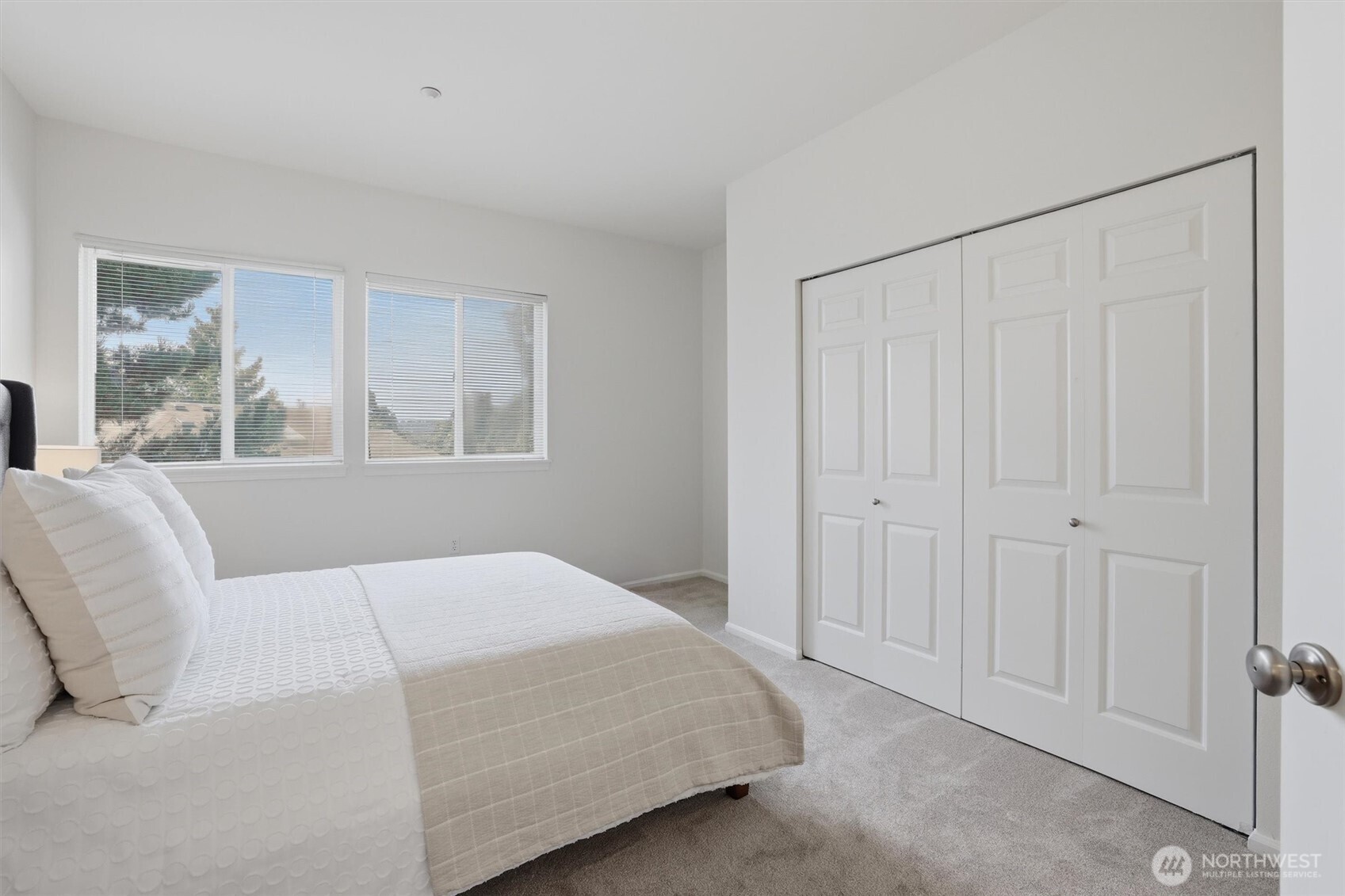 5001 Davis Place South, Unit E Renton, WA 98055 - Photo 18 of 29 Gallery Image 18