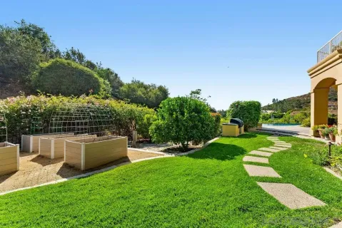 $6,495,000 | 6253 Clubhouse Drive, Rancho Santa Fe, CA 92067