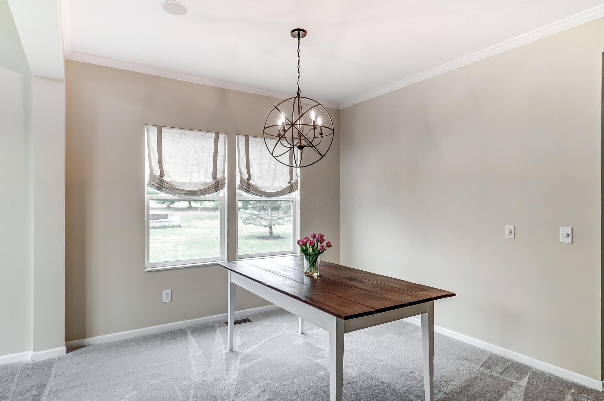 7440 Rolling Ridge Way Westerville, OH 43082 - Photo 28 of 85 Dining