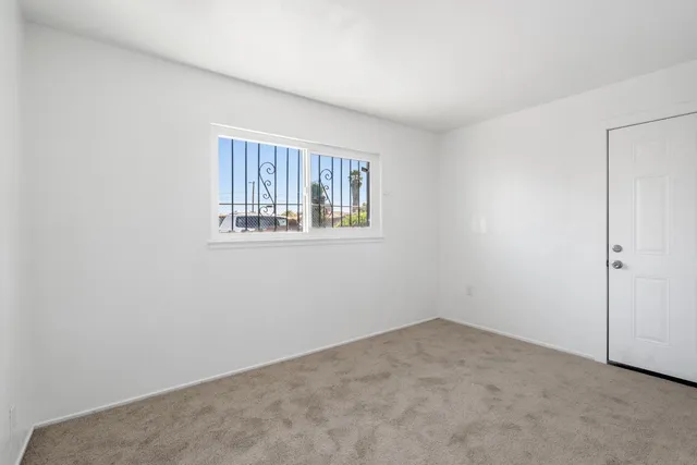 $450,000 | 4584 East Tulare Avenue, Fresno, CA 93702