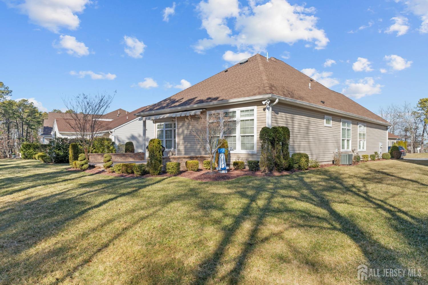 49 Harvey Cedar Way Waretown, NJ 08758 - Photo 8 of 34