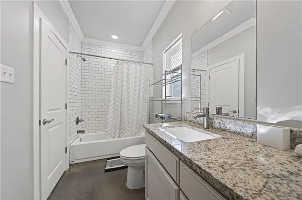 $2,800 | 110 P Street, Unit B, Belle Chasse, LA 70037