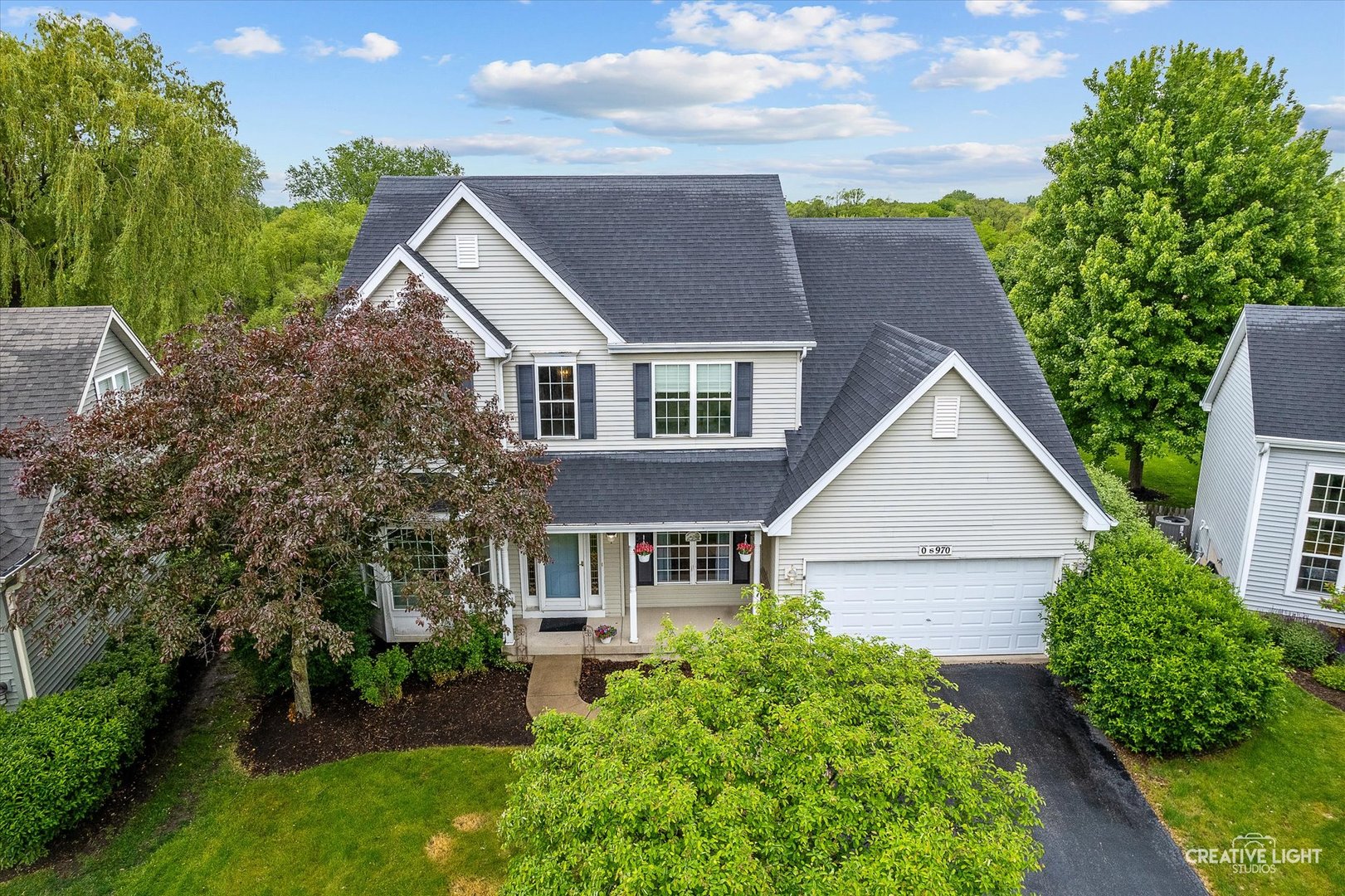 front view of house with a yard