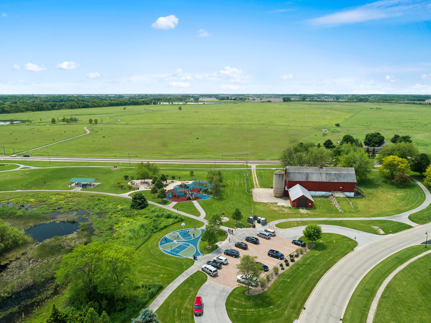 S970 Newton Square Geneva, IL 60134 - Photo 33 of 35 a view of a golf course with a big yard