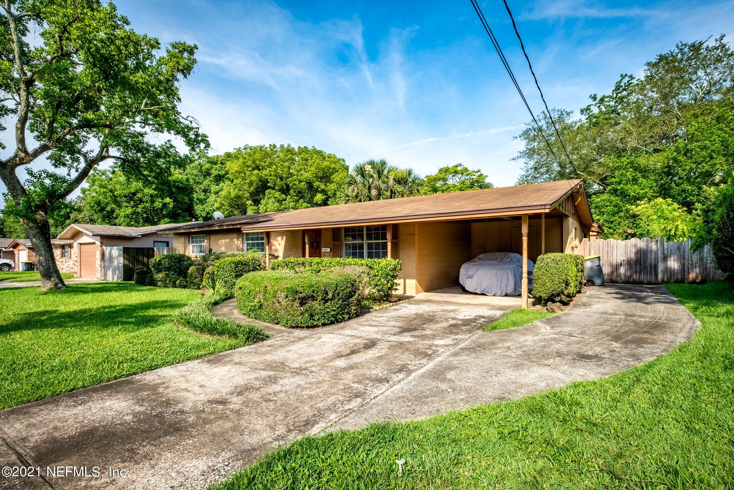 4032 Pelican Road Jacksonville, FL 32207 - Photo 33 of 33 Front