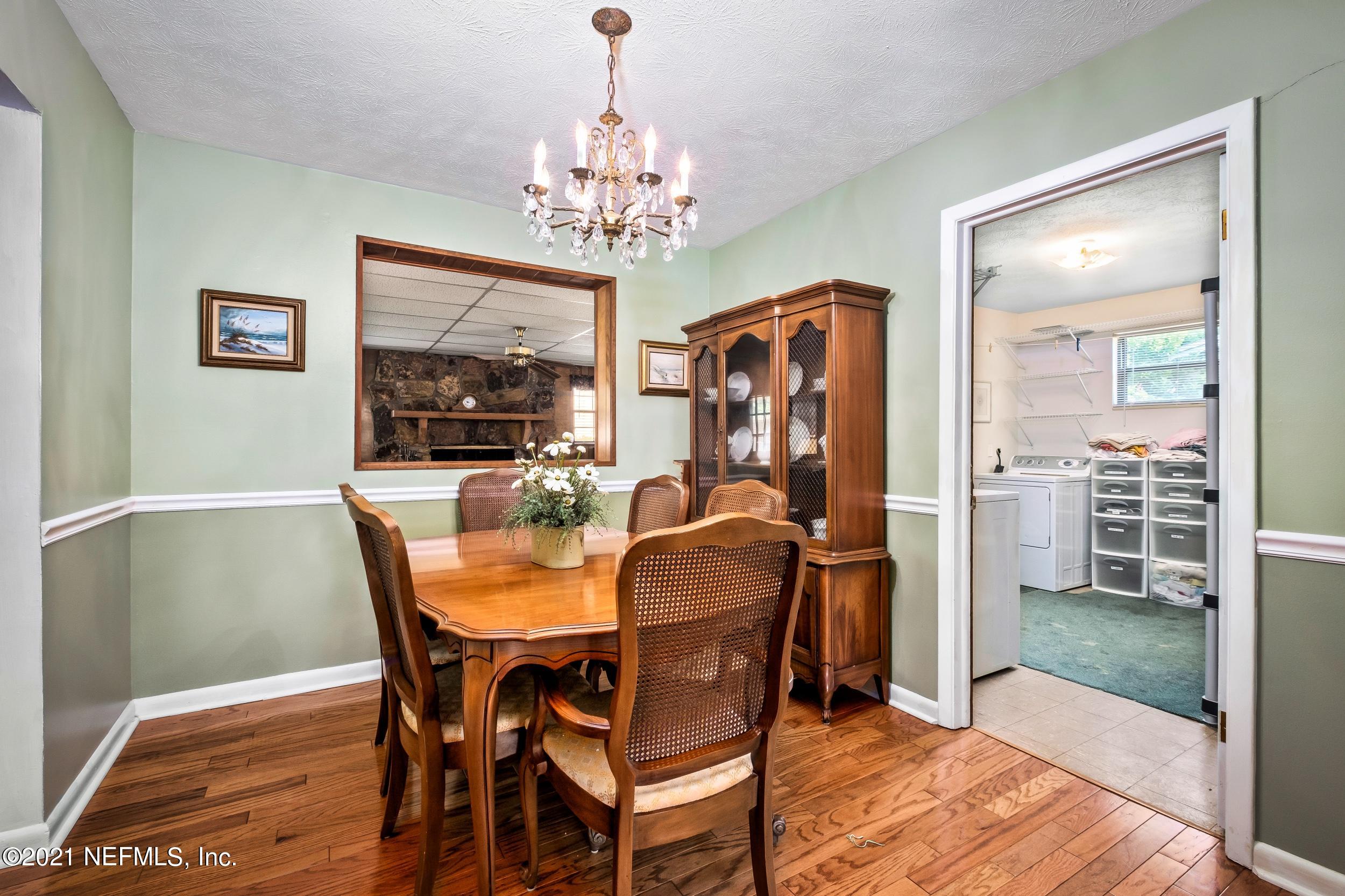 4032 Pelican Road Jacksonville, FL 32207 - Photo 6 of 33 Dining Room