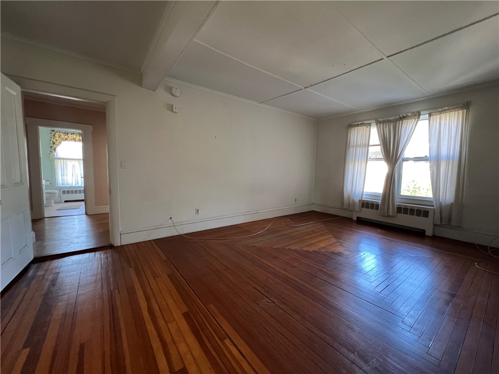 23 Old Beach Road, Unit 3 Newport, RI 02840 - Photo 5 of 8 Gallery Image 5