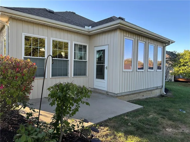 $355,000 | 2507 North 100th Terrace, Kansas City, KS 66109