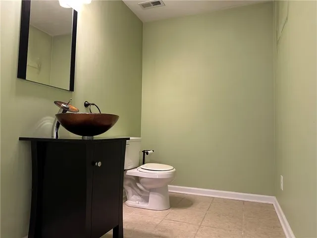 $355,000 | 2507 North 100th Terrace, Kansas City, KS 66109