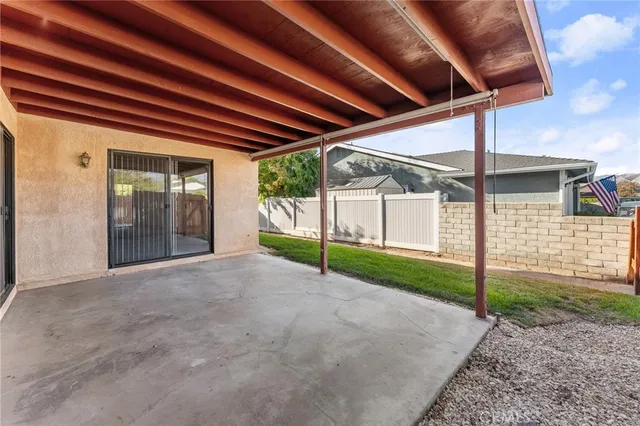 $560,000 | 33916 Ave H, Yucaipa, CA 92399