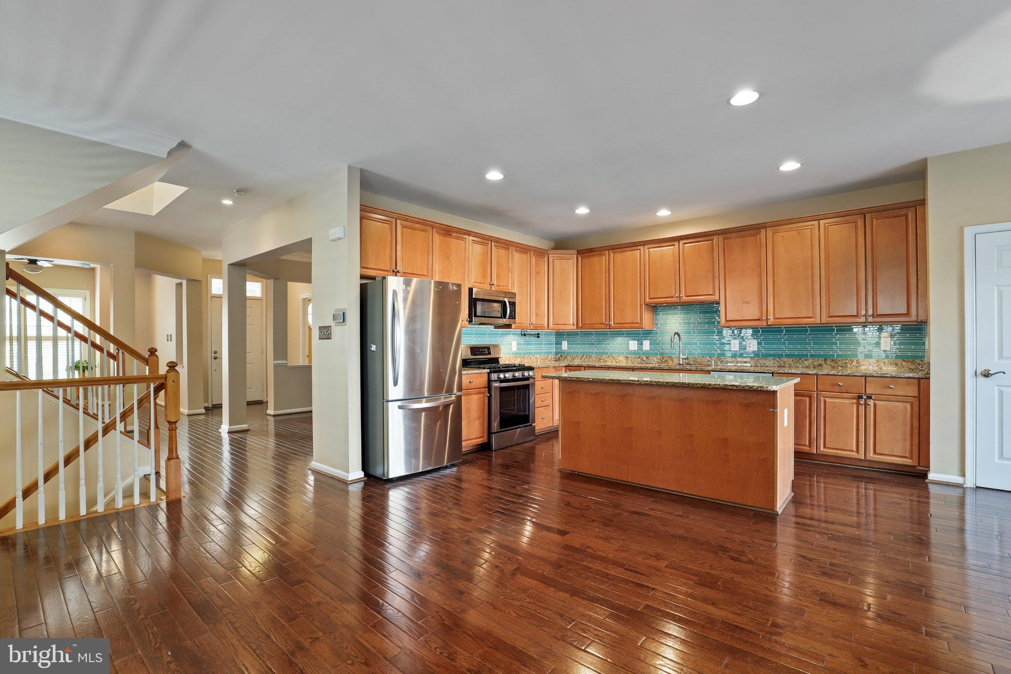 734 Highland Ridge Avenue Gaithersburg, MD 20878 - Photo 13 of 44 Gallery Image 13